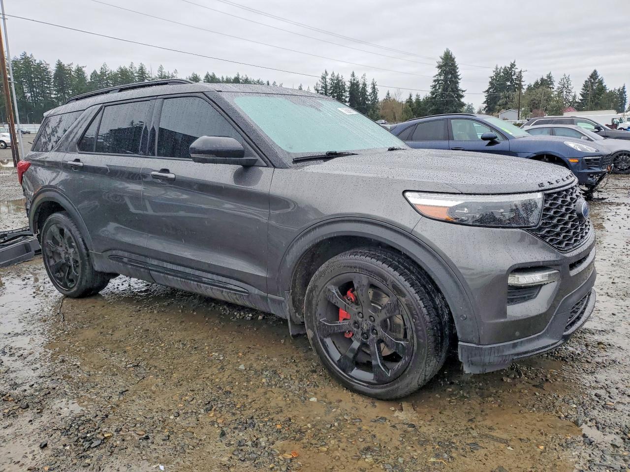 2020 Ford Explorer St - Image 4