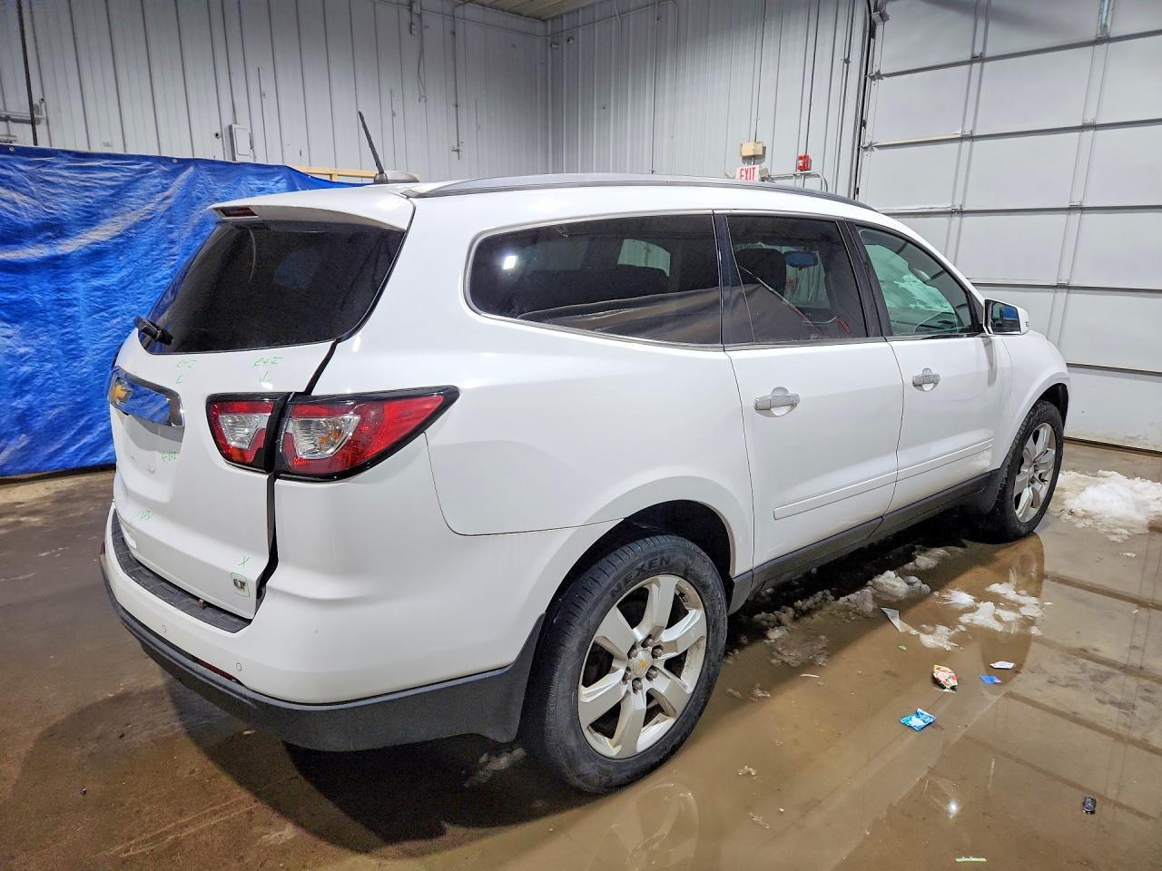 2017 Chevrolet Traverse Lt - Фото 3