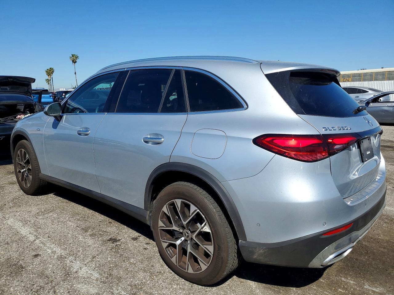 2025 Mercedes-Benz Glc 350E - Фото 2