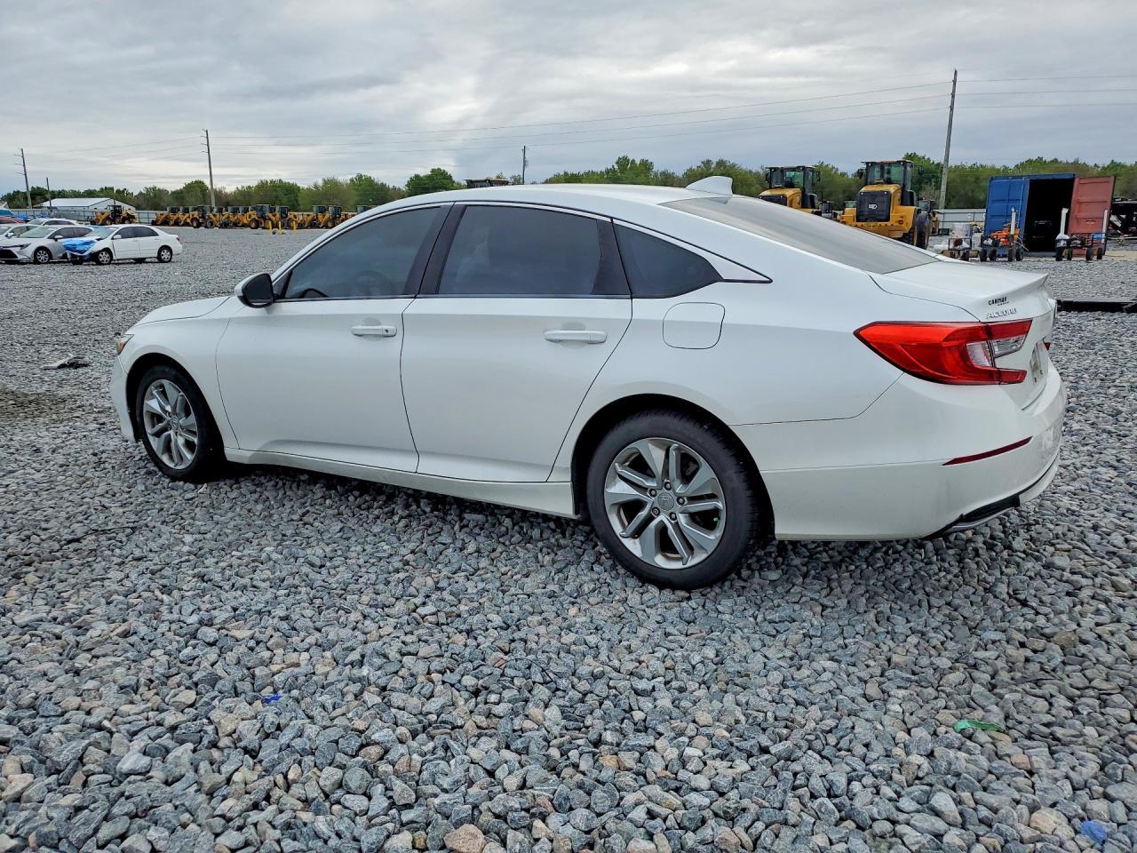 2018 Honda Accord Lx - Фото 2