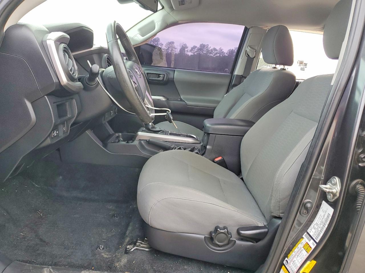 2019 Toyota Tacoma Sr5 V6 - Image 7