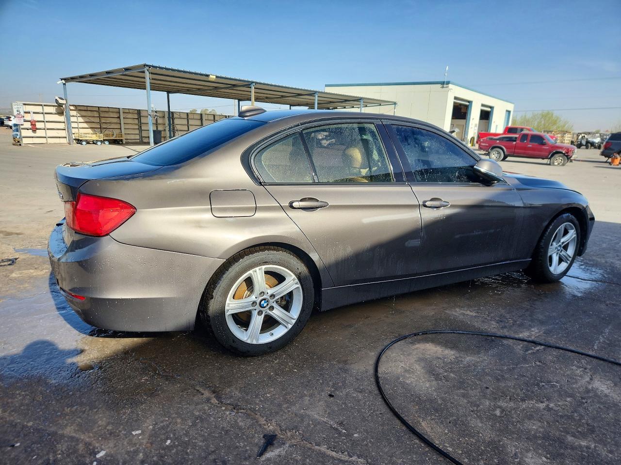 2014 BMW 328 I Sulev - Image 3