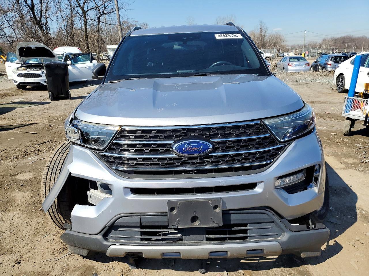 2020 Ford Explorer Xlt - Фото 5