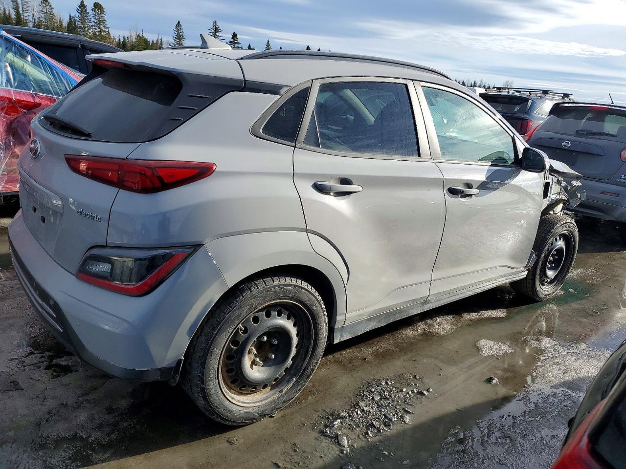 2022 Hyundai Kona Electric Sel - Image 3