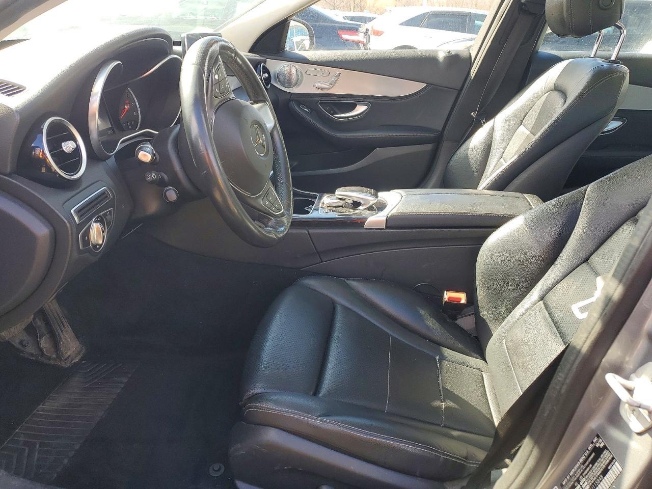 2016 Mercedes-Benz C 300 4Matic - Image 7