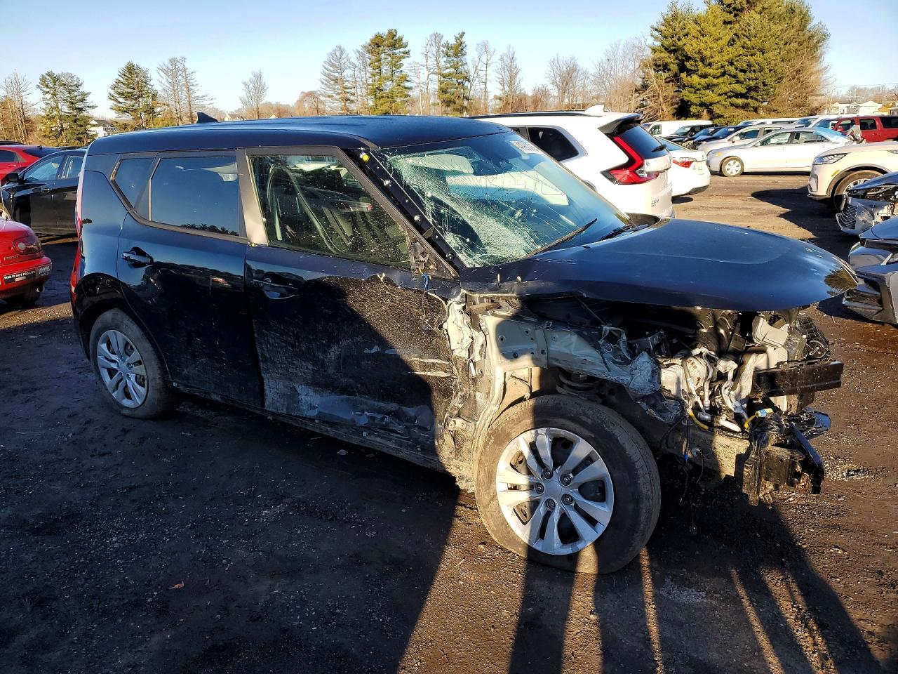 2025 Kia Soul Lx - Image 4