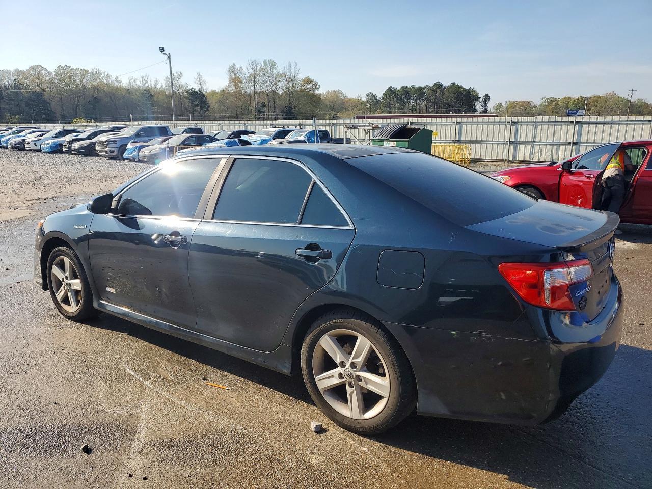 2014 Toyota Camry Hybrid Se - Фото 2