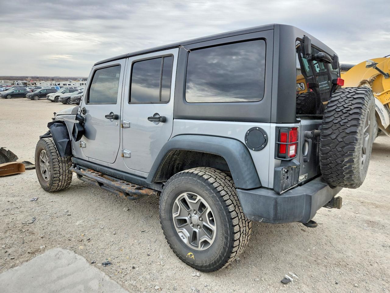 2015 Jeep Wrangler Unlimited Rubicon - Фото 2