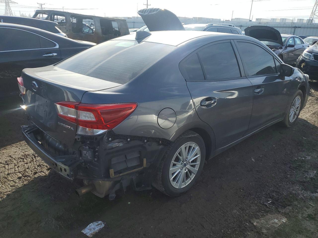 2018 Subaru Impreza Premium Plus - Фото 3