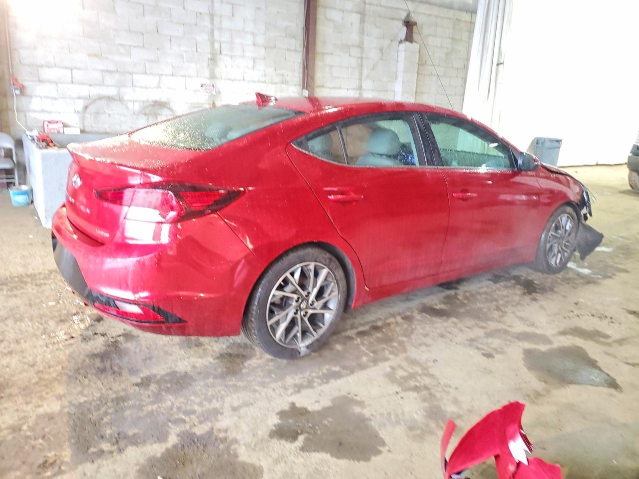 2019 Hyundai Elantra Limited - Image 3