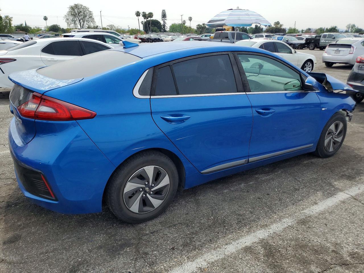 2018 Hyundai Ioniq Hybrid Sel - Фото 3