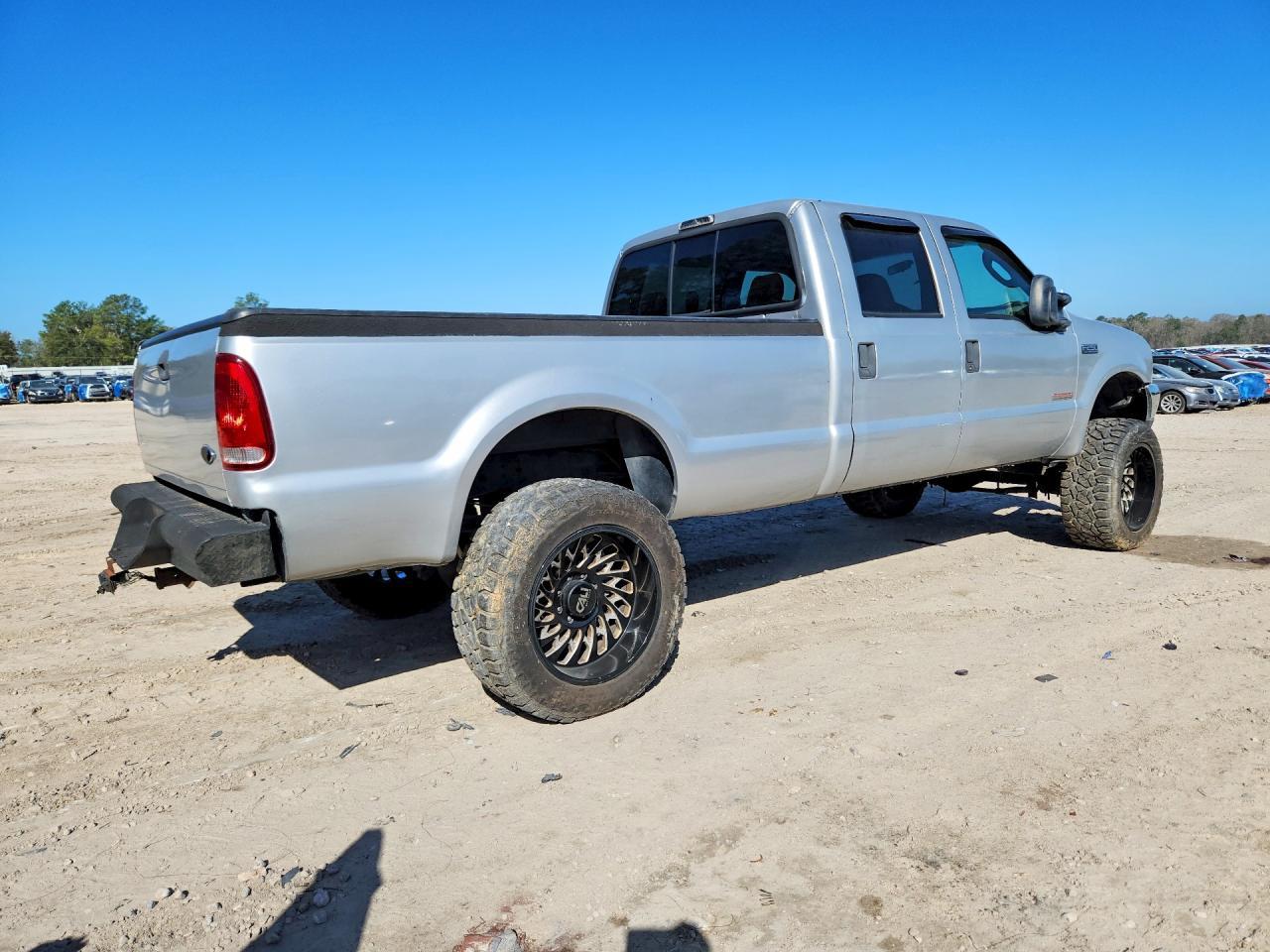 2004 Ford F250 Super Duty - Фото 3