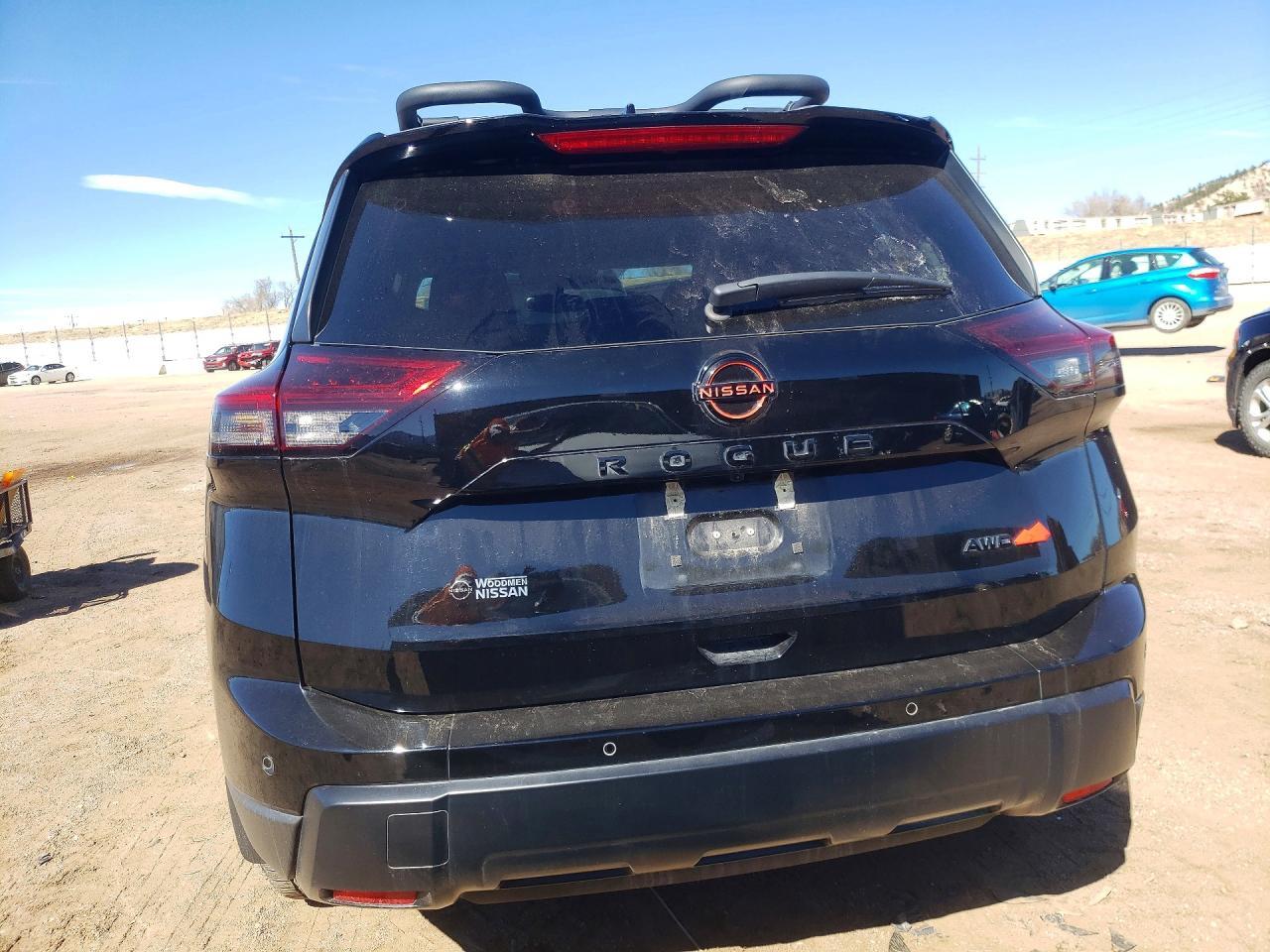 2025 Nissan Rogue Rock Creek - Фото 6