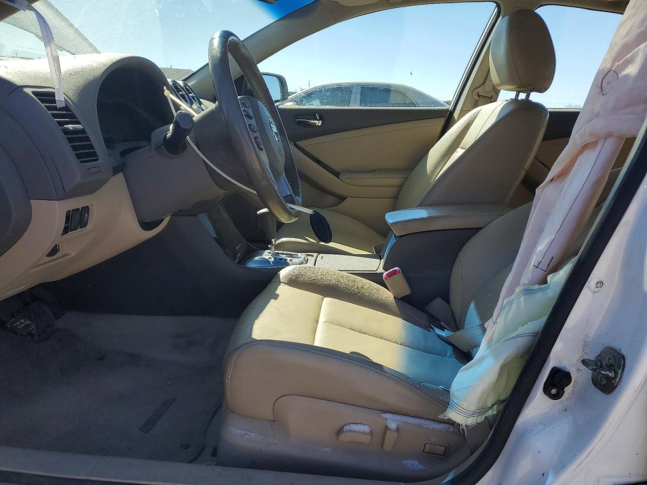 2012 Nissan Altima 2.5 - Image 7