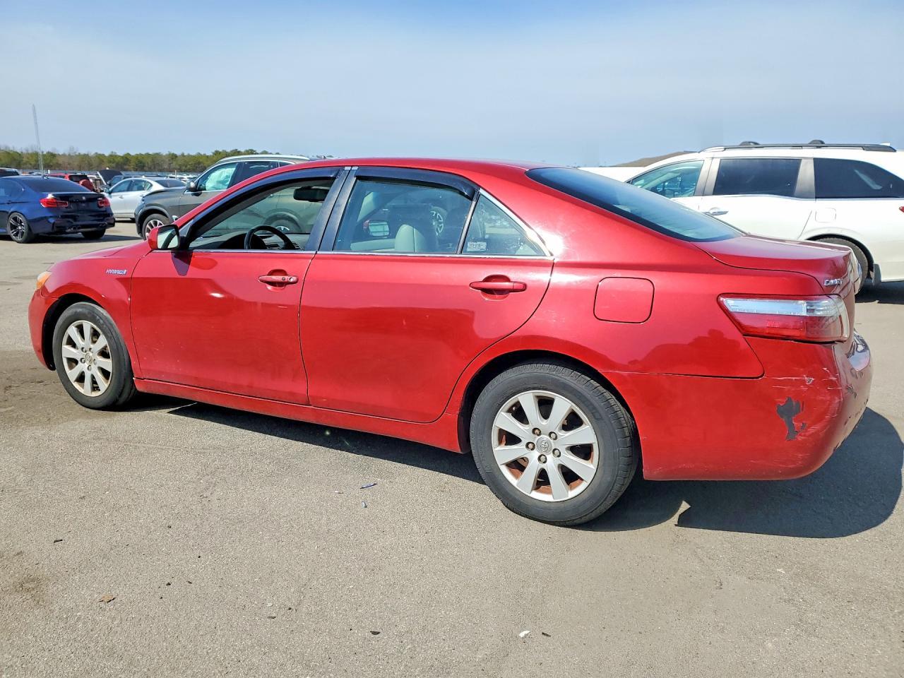 2009 Toyota Camry Hybrid - Image 2