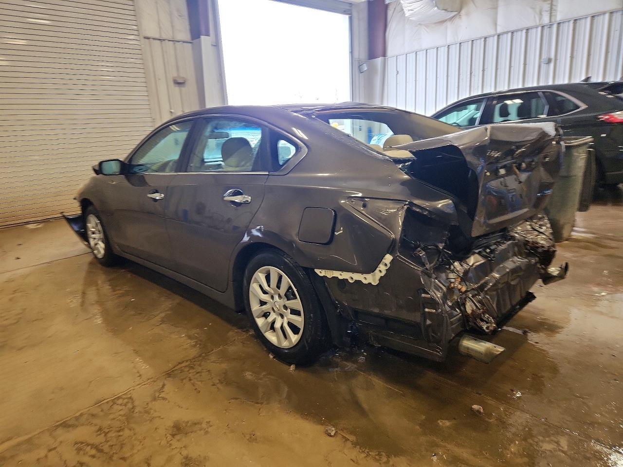 2013 Nissan Altima 2.5 - Фото 2