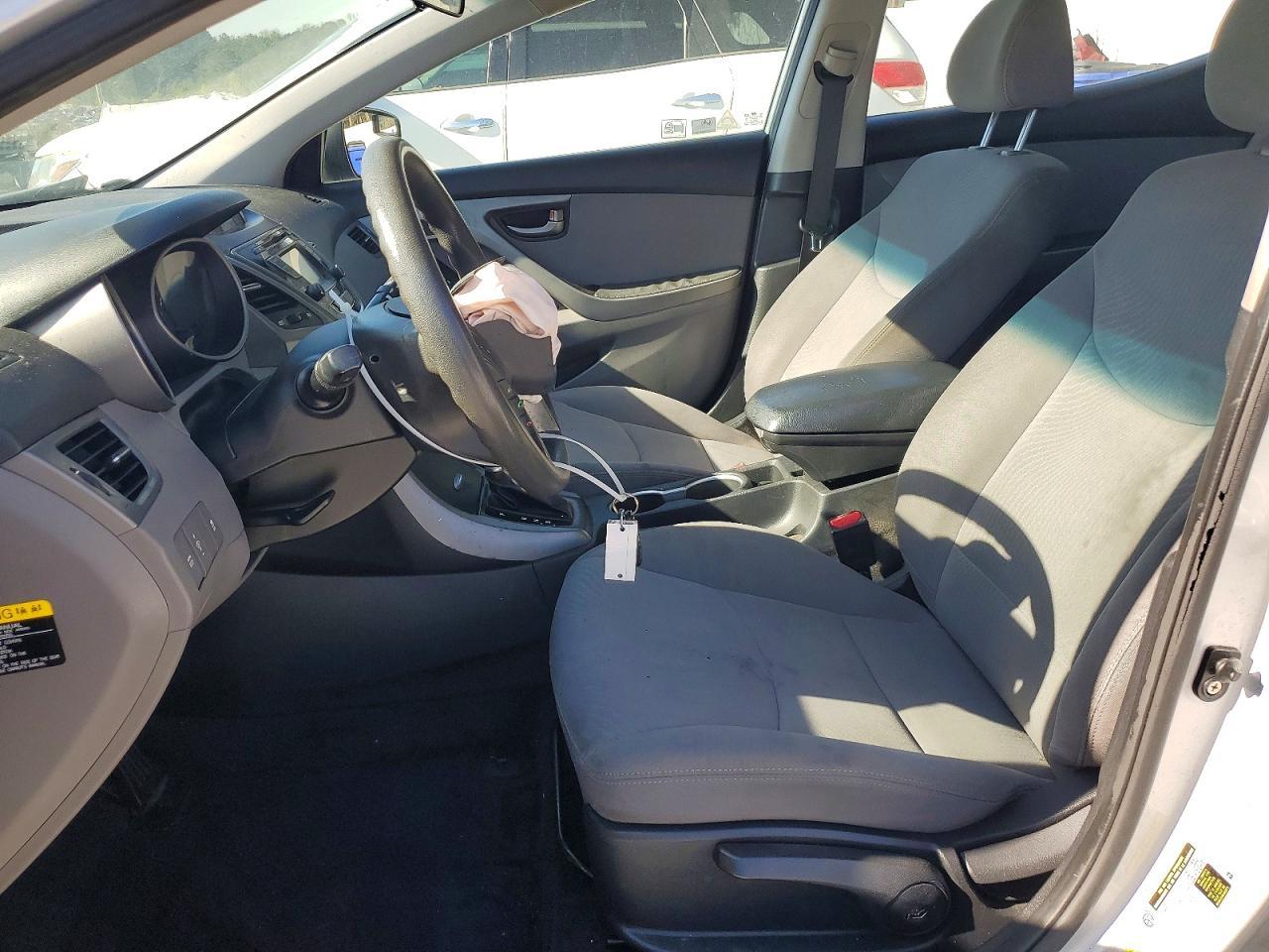 2015 Hyundai Elantra Se - Image 7