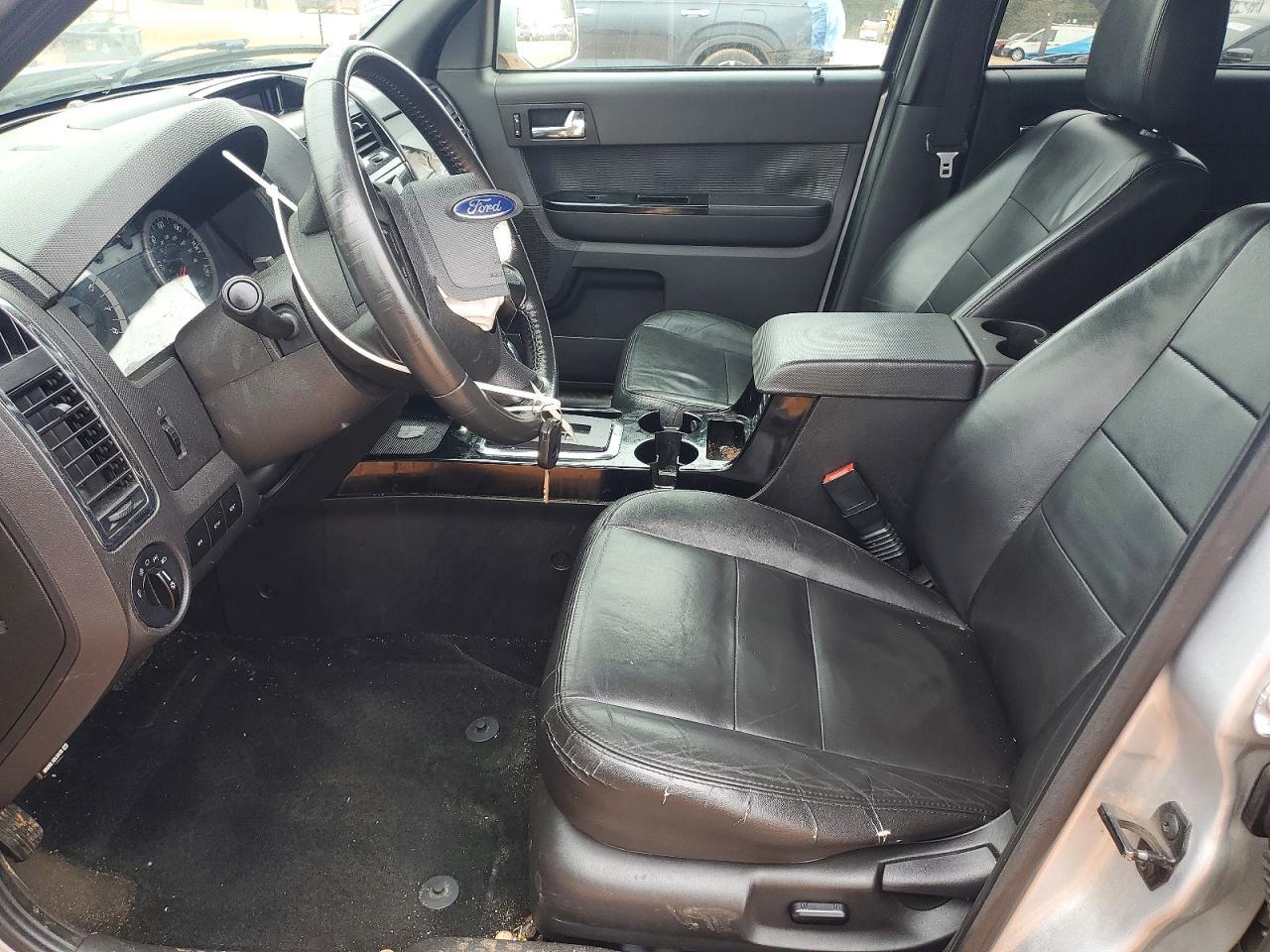 2011 Ford Escape Limited - Фото 7