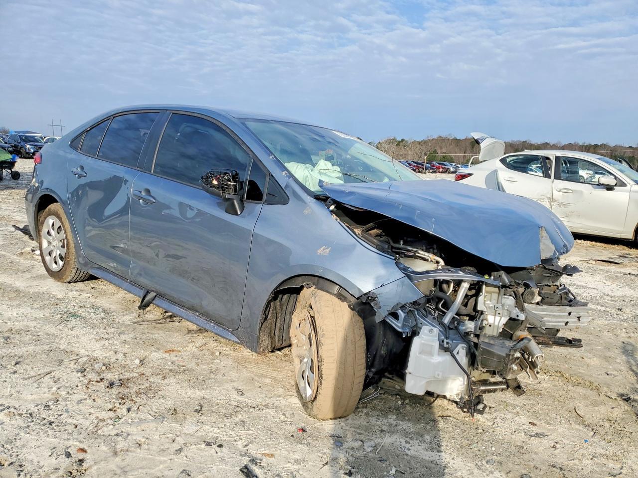 2021 Toyota Corolla Le - Фото 4
