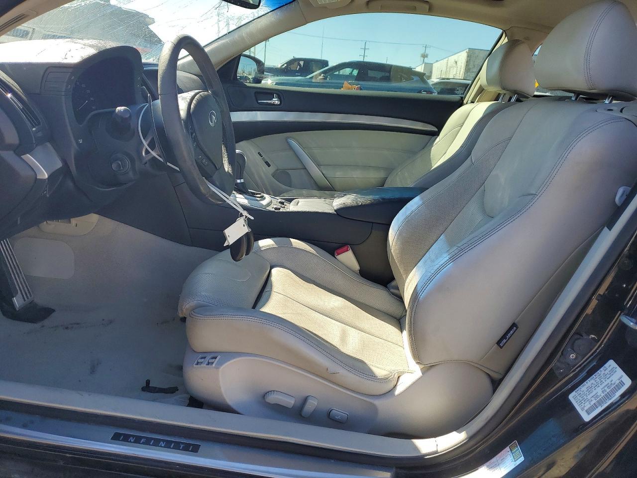 2015 Infiniti Q60 Coupe Base - Фото 7