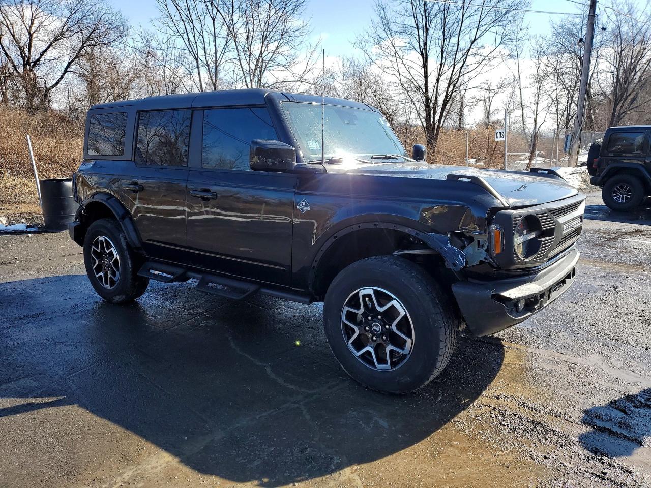 2024 Ford Bronco Outer Banks - Фото 4