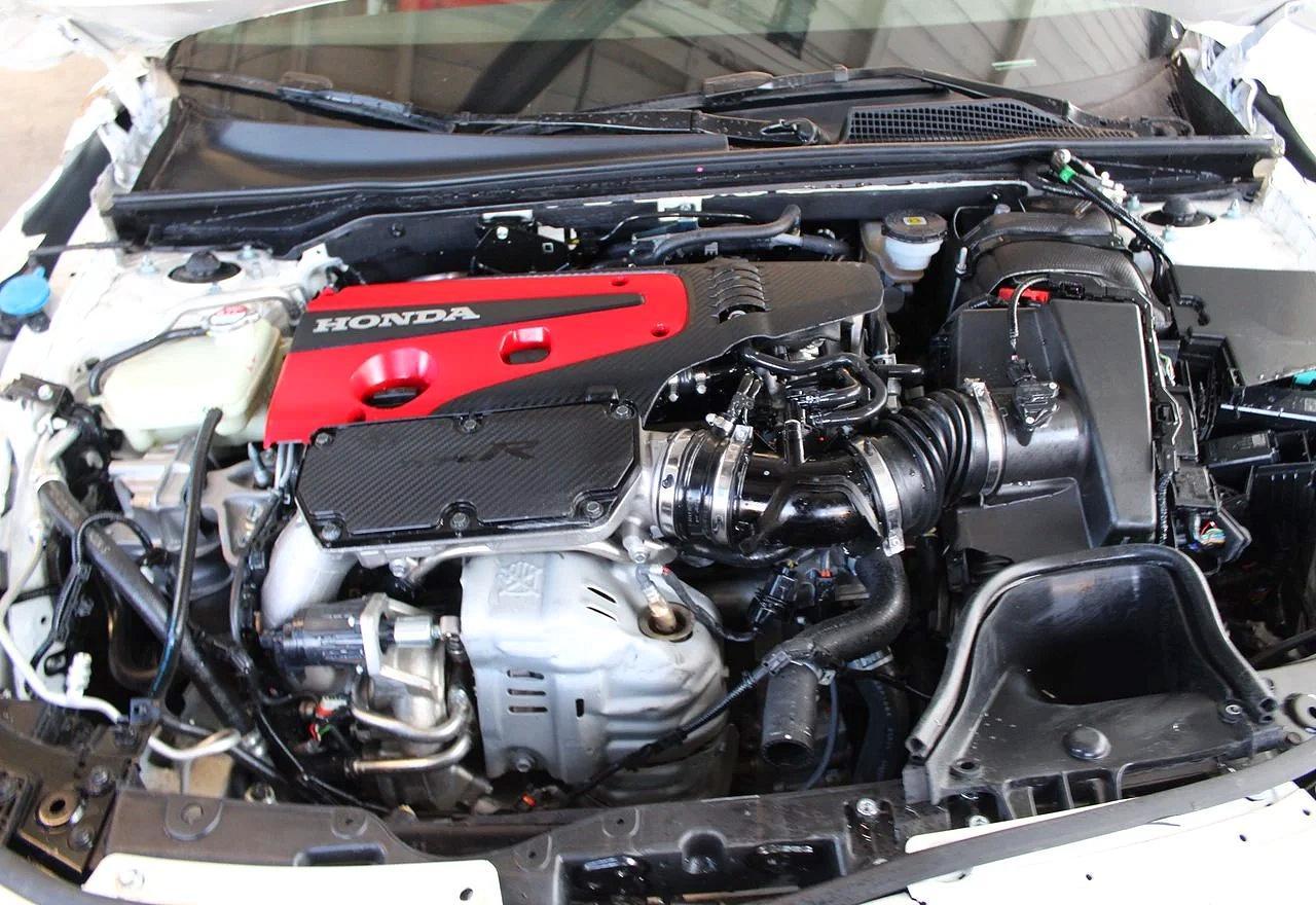 2025 Honda Civic Type-R - Image 7