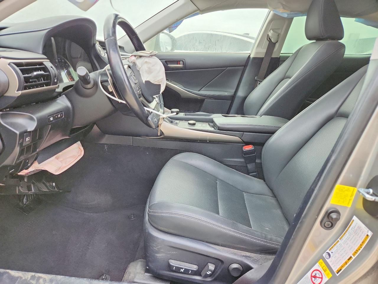 2017 Lexus Is 300 Base - Фото 7