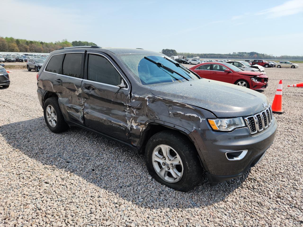 2017 Jeep Grand Cherokee Laredo - Фото 4