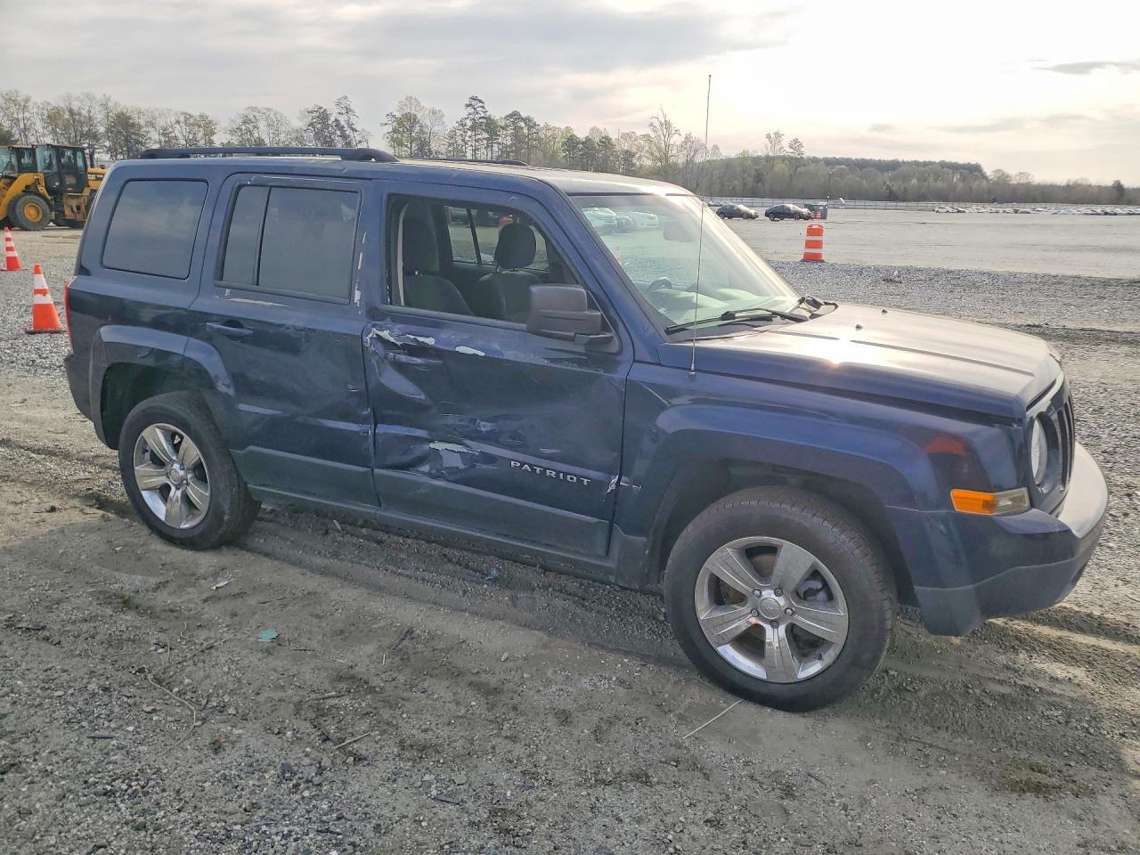 2016 Jeep Patriot Latitude - Фото 4