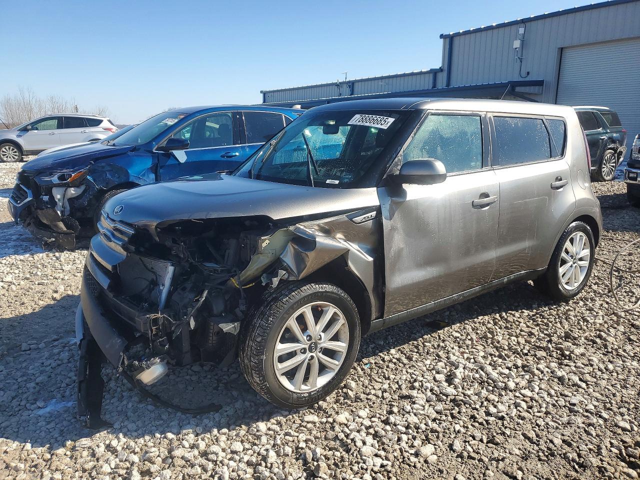 2019 Kia Soul +