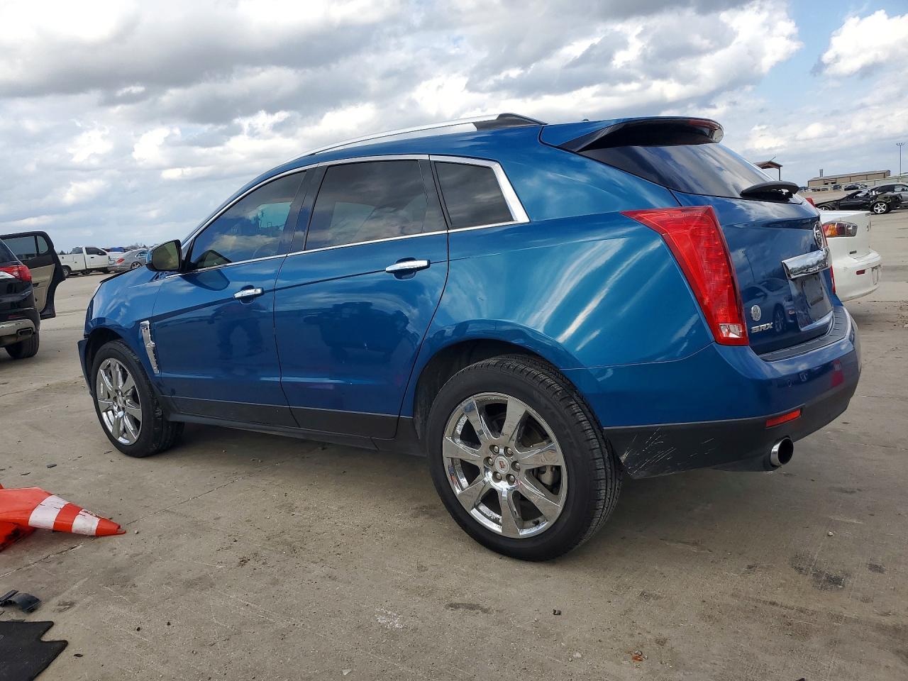 2010 Cadillac Srx Performance Collection - Image 2