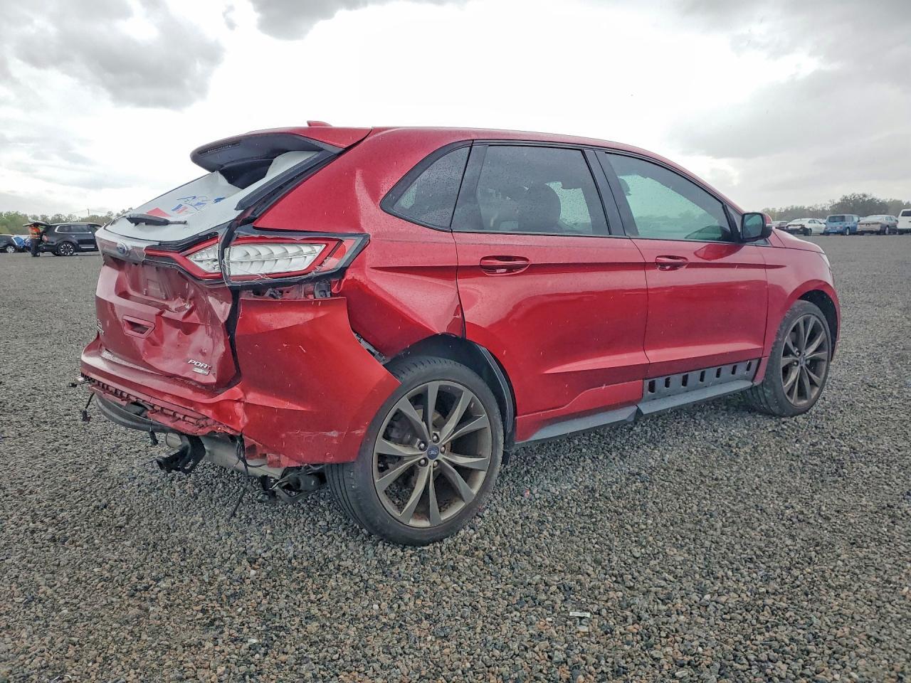 2018 Ford Edge Sport - Image 3