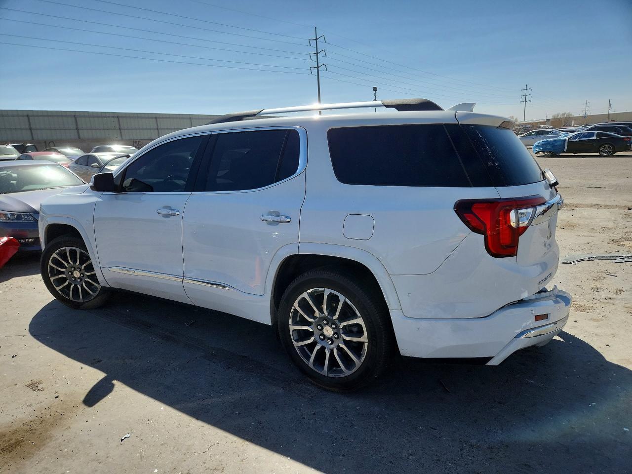 2021 GMC Acadia Denali - Фото 2