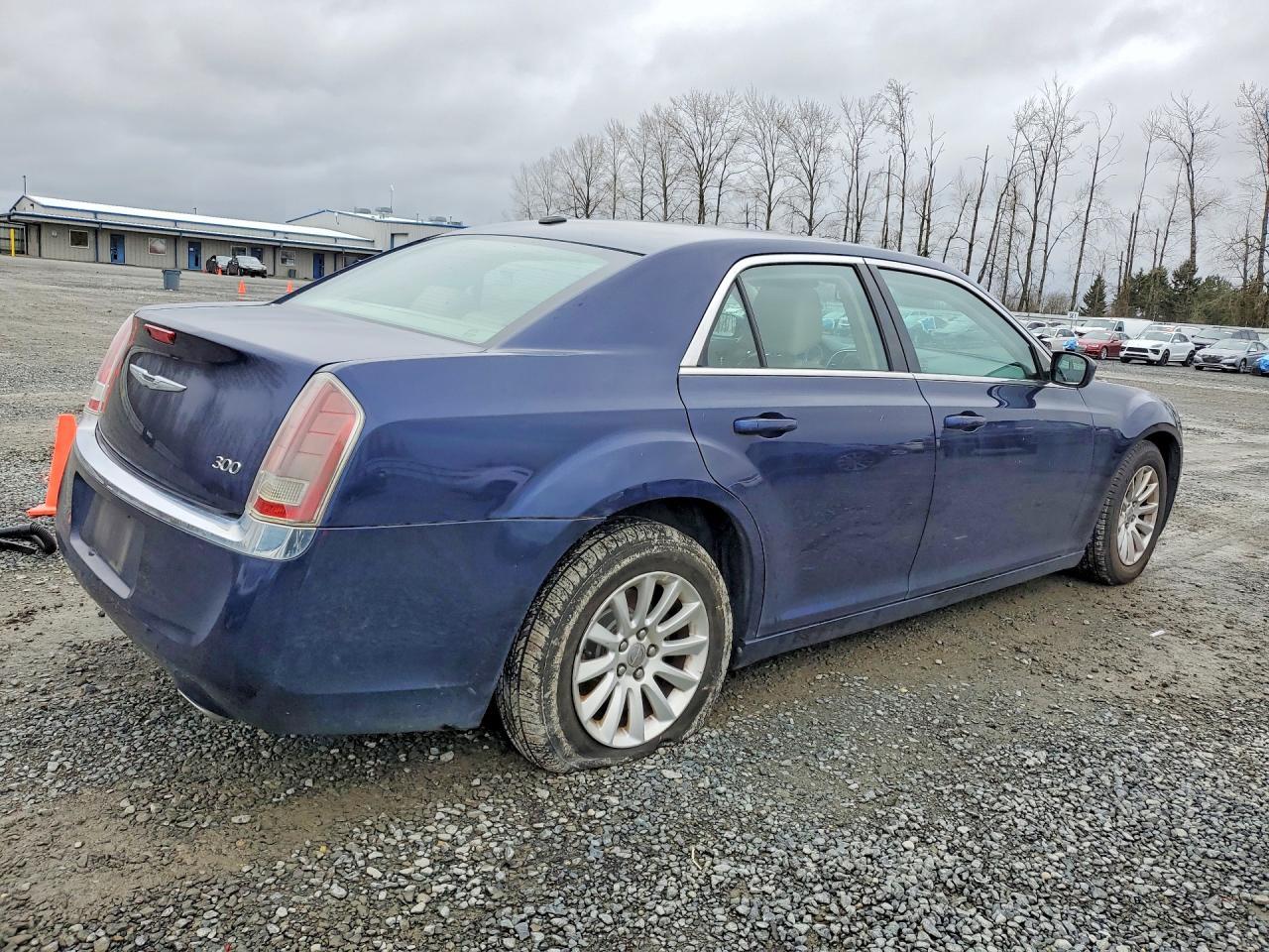2014 Chrysler 300 - Image 3