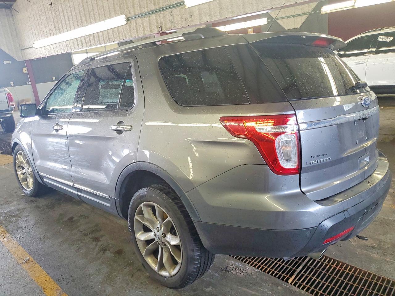 2011 Ford Explorer Limited - Image 2