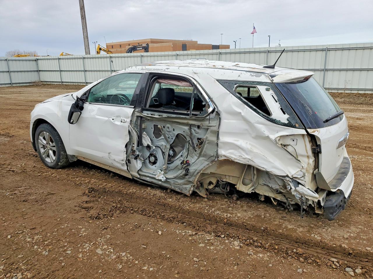 2013 Chevrolet Equinox Ls - Фото 2