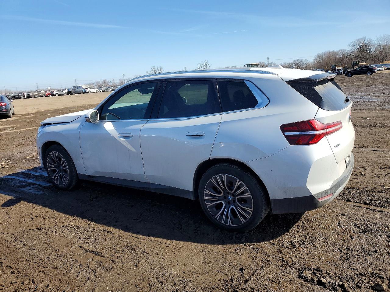 2026 BMW X3 30 xDrive - Image 2