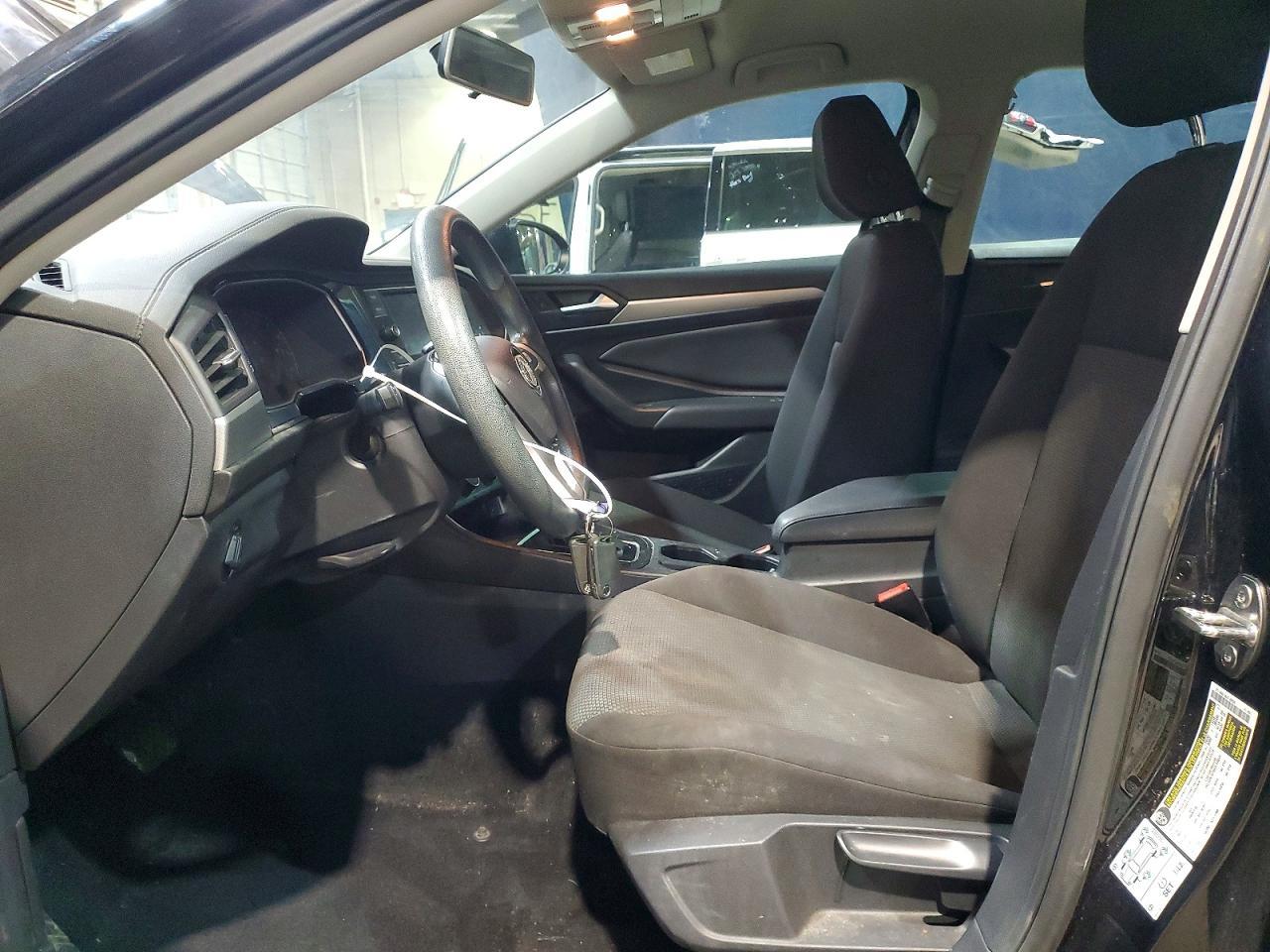 2019 Volkswagen Jetta S - Фото 7