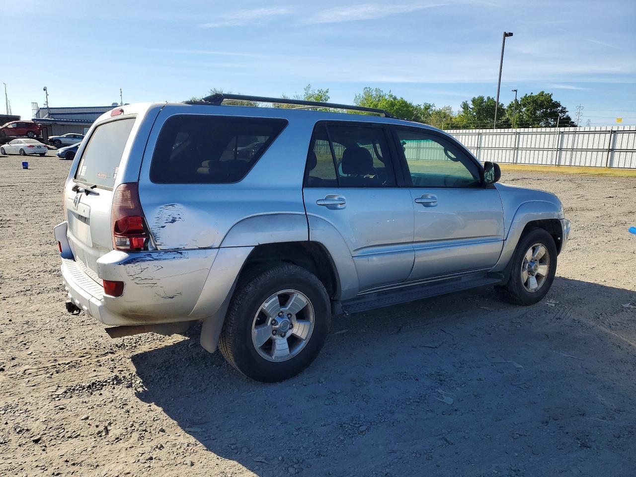 2004 Toyota 4Runner Sr5 - Image 3