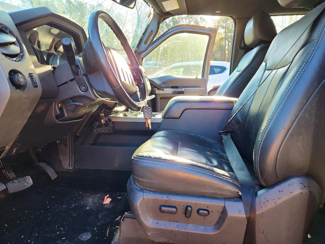 2011 Ford F250 Super Duty - Фото 7
