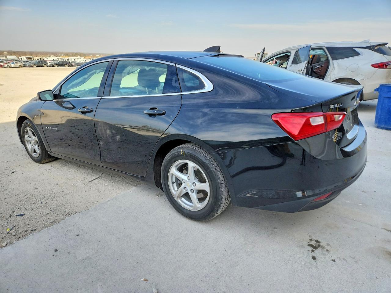 2017 Chevrolet Malibu Ls - Image 2
