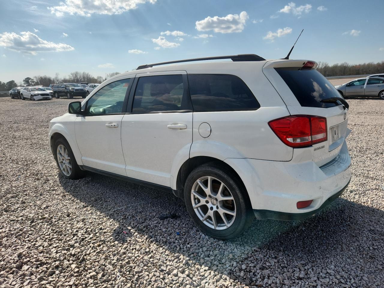 2014 Dodge Journey Sxt - Image 2