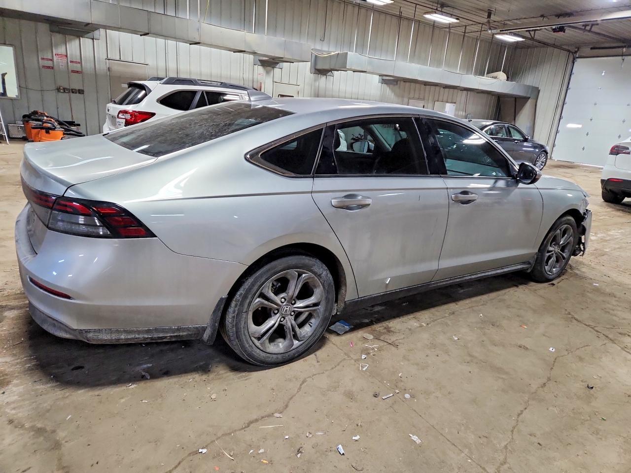 2024 Honda Accord Ex - Фото 3