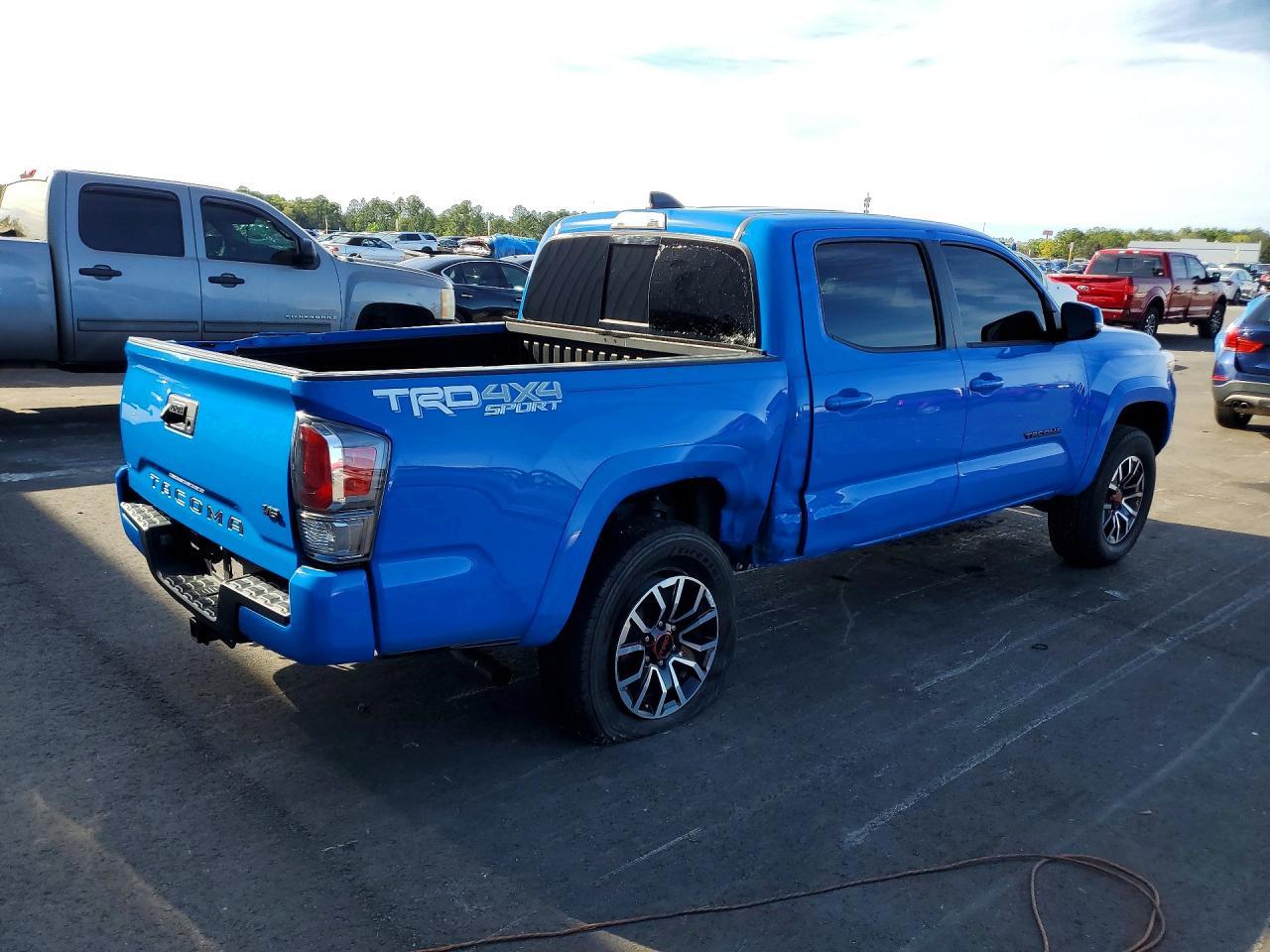 2021 Toyota Tacoma Trd Sport - Image 3