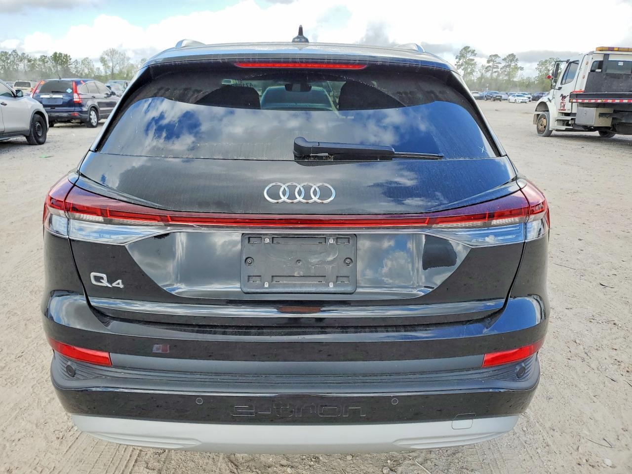 2023 Audi Q4 E-Tron Premium Plus - Фото 6