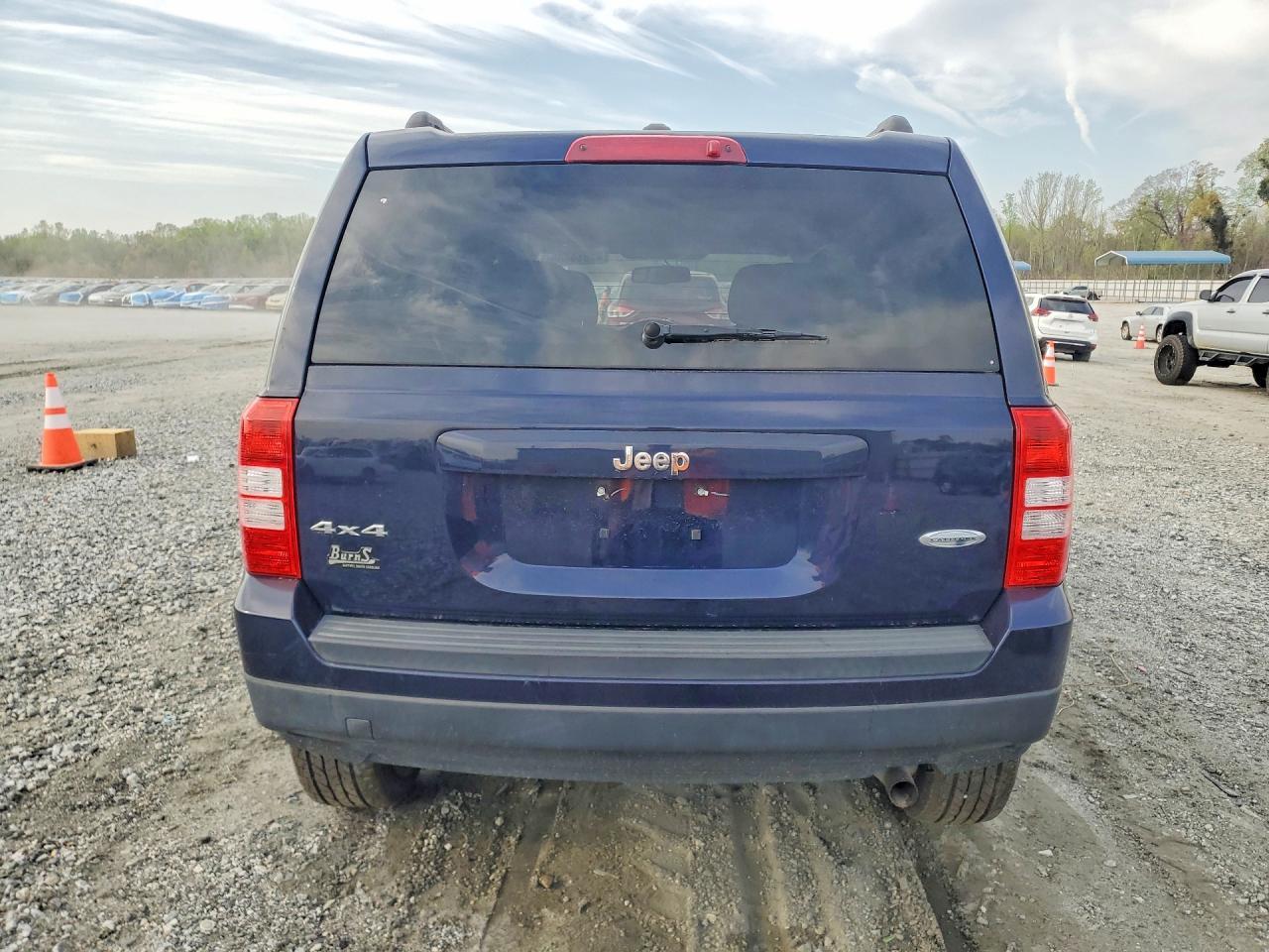 2016 Jeep Patriot Latitude - Фото 6
