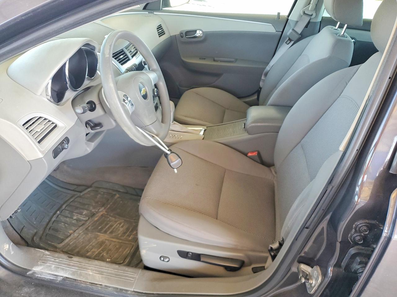 2011 Chevrolet Malibu Ls - Фото 7