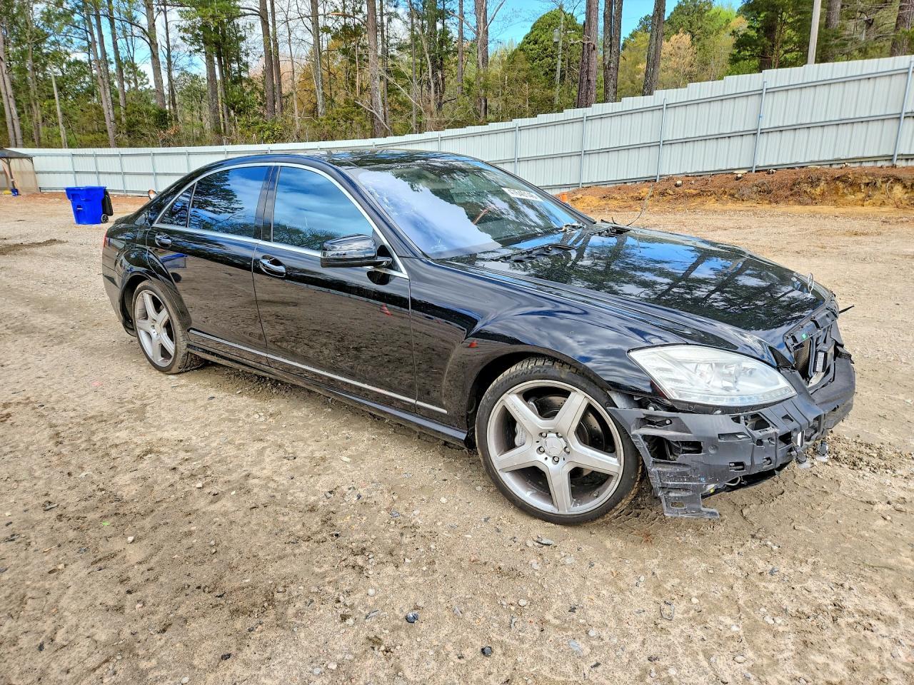 2010 Mercedes-Benz S 550 4Matic - Фото 4