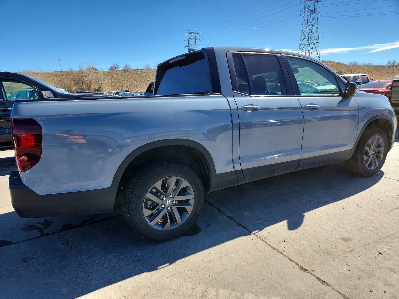 2024 Honda Ridgeline Sport - Image 3