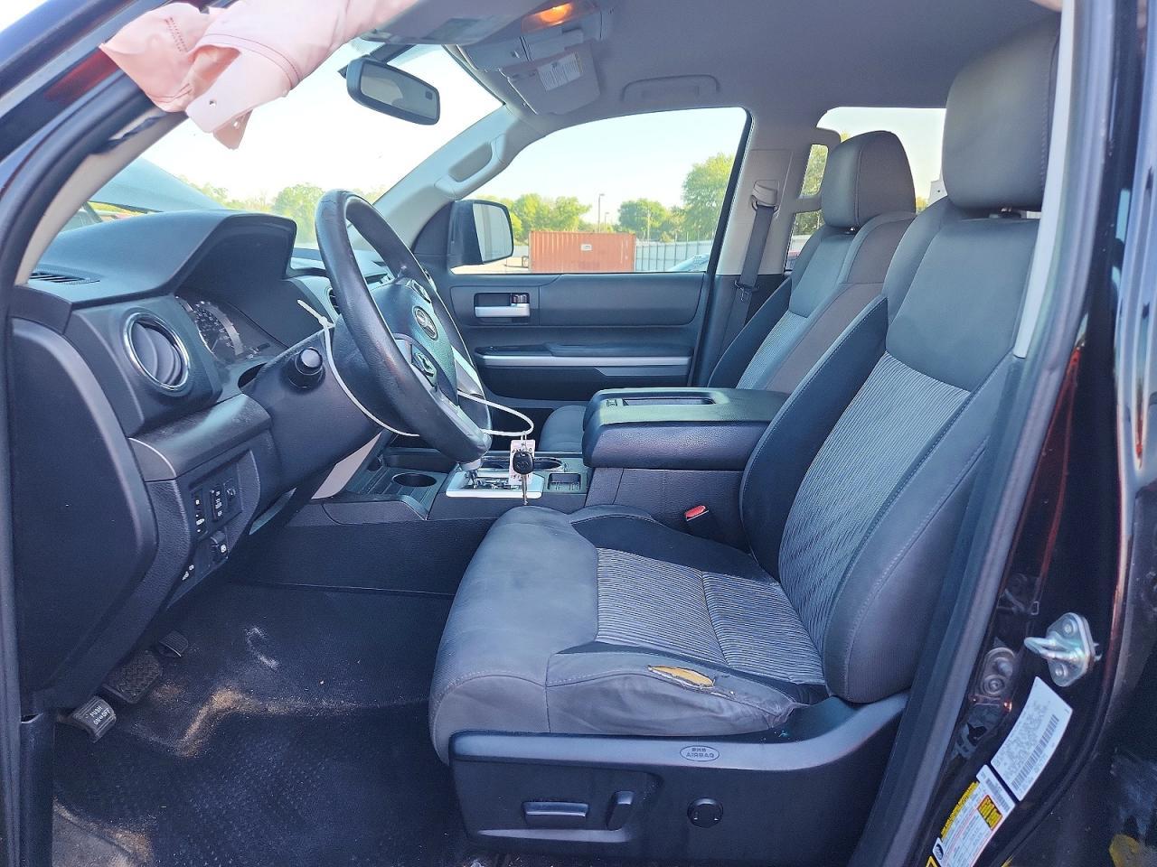 2014 Toyota Tundra Sr5 - Image 7